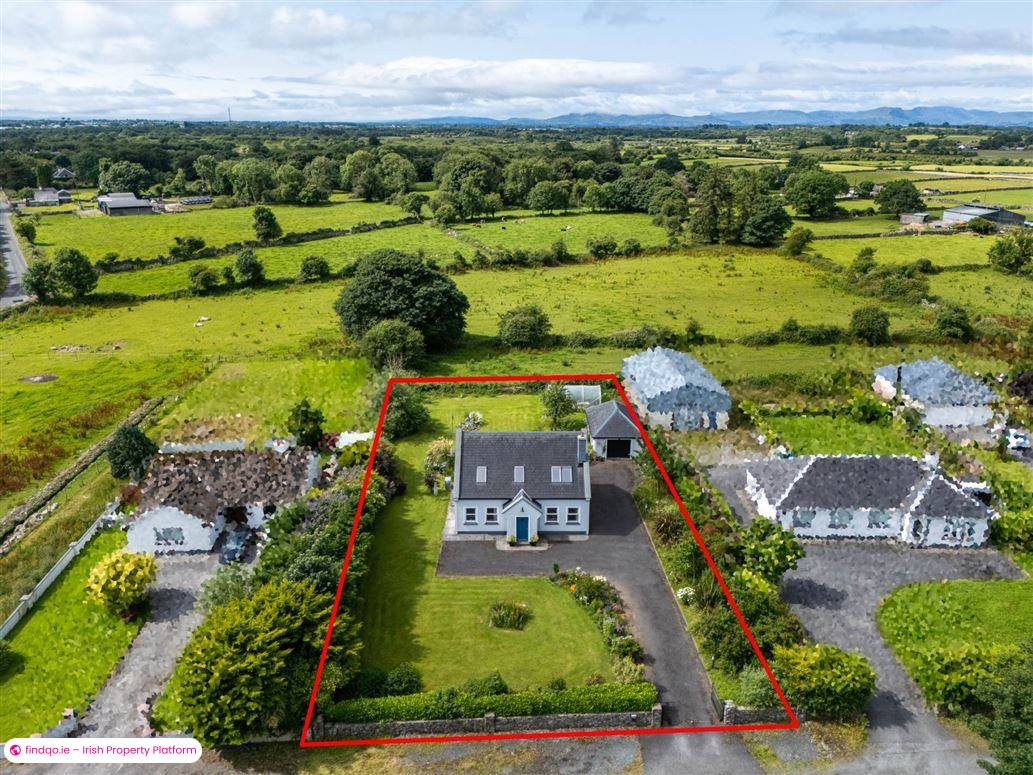 Detached house for Sale in Ballinrobe, Mayo