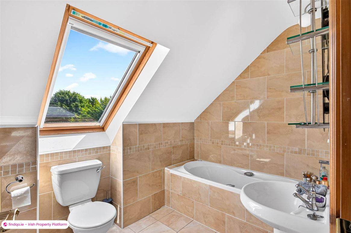 Detached house for Sale in Ballinrobe, Mayo