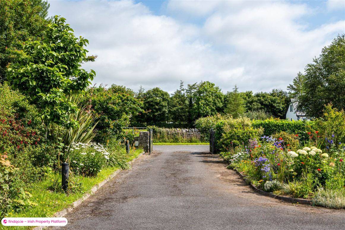 Detached house for Sale in Ballinrobe, Mayo