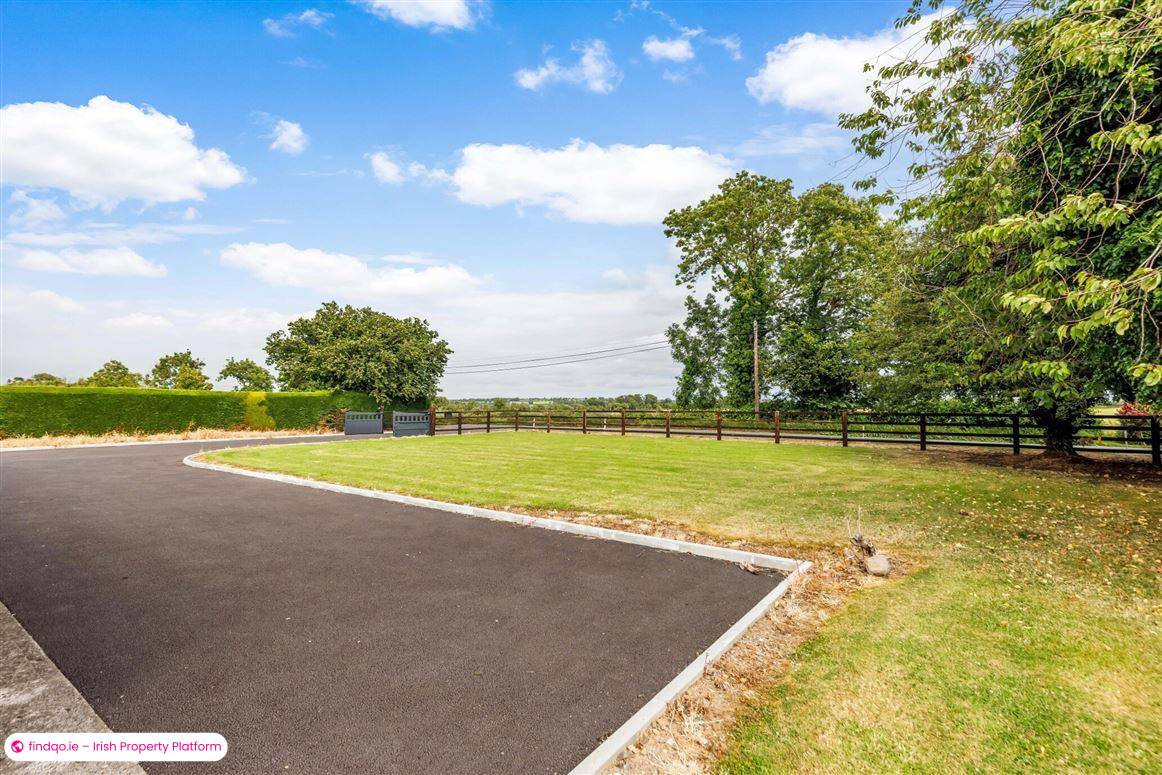 Bungalow for Sale in Navan, Meath