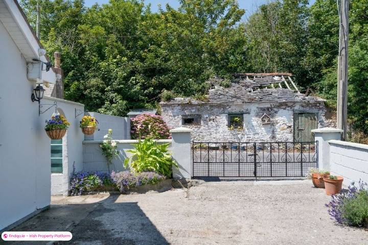 Bungalow for Sale in Woodstown, Waterford