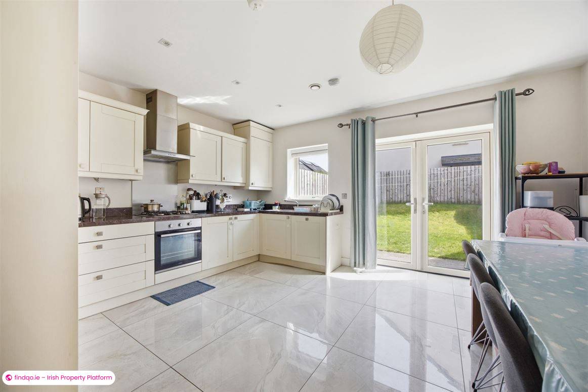 Semi-detached house for Sale in Citywest, Dublin (County)