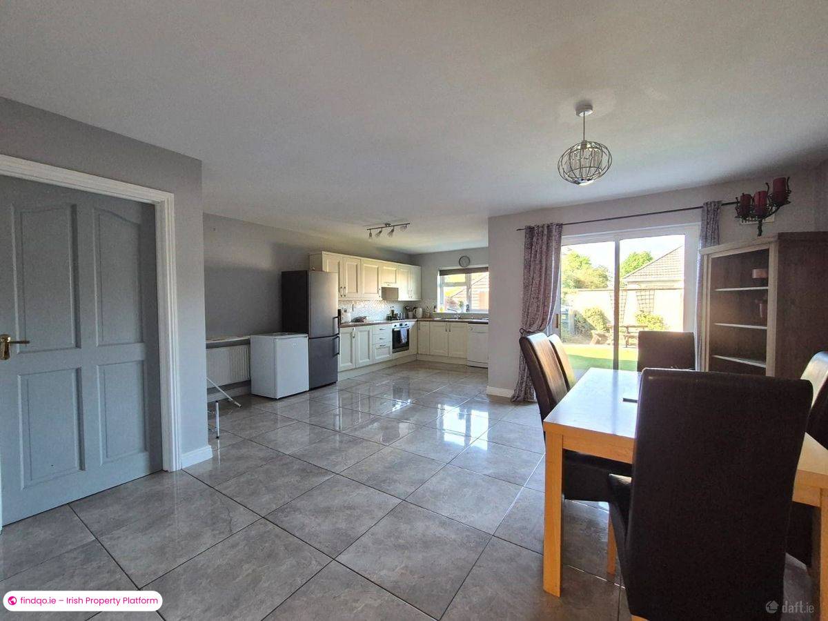 Semi-detached house for Sale in Kinnegad, Westmeath