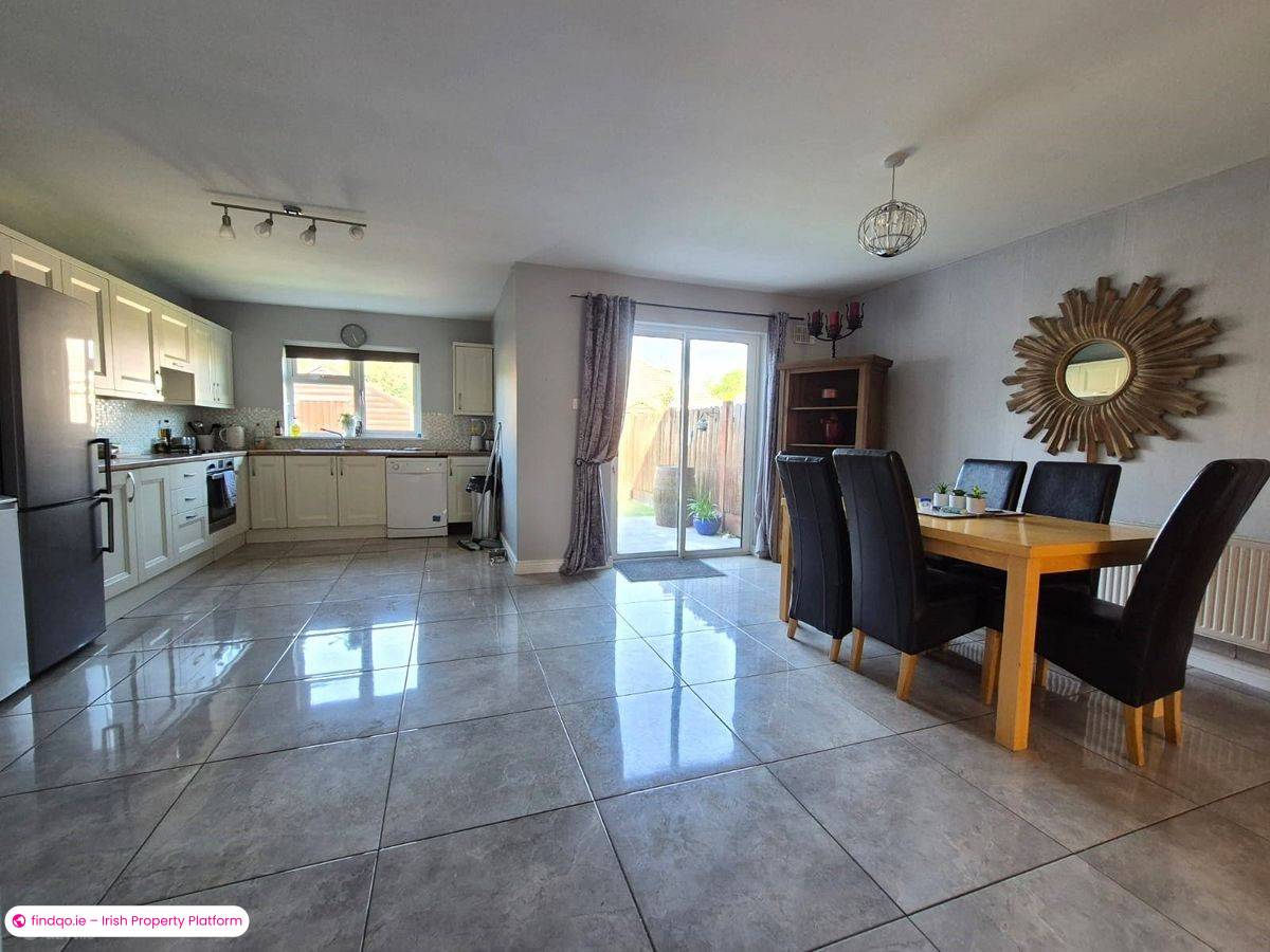 Semi-detached house for Sale in Kinnegad, Westmeath