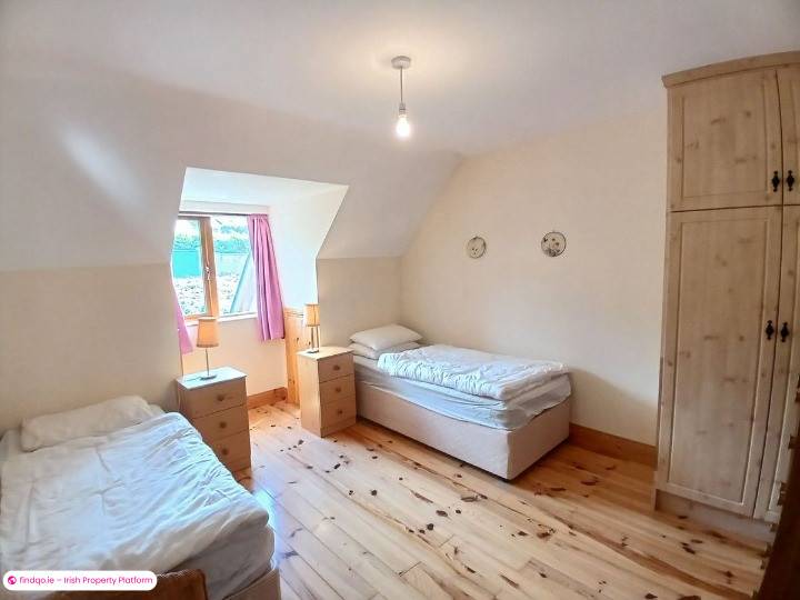 Semi-detached house for Sale in Glenbeigh, Kerry