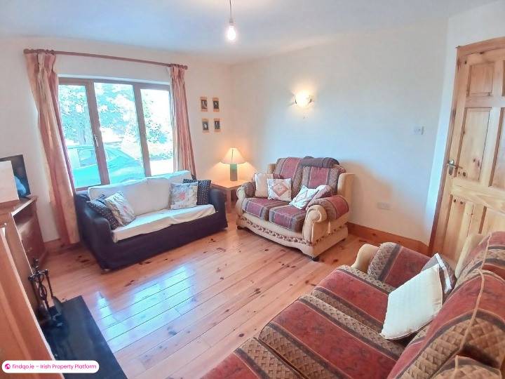 Semi-detached house for Sale in Glenbeigh, Kerry