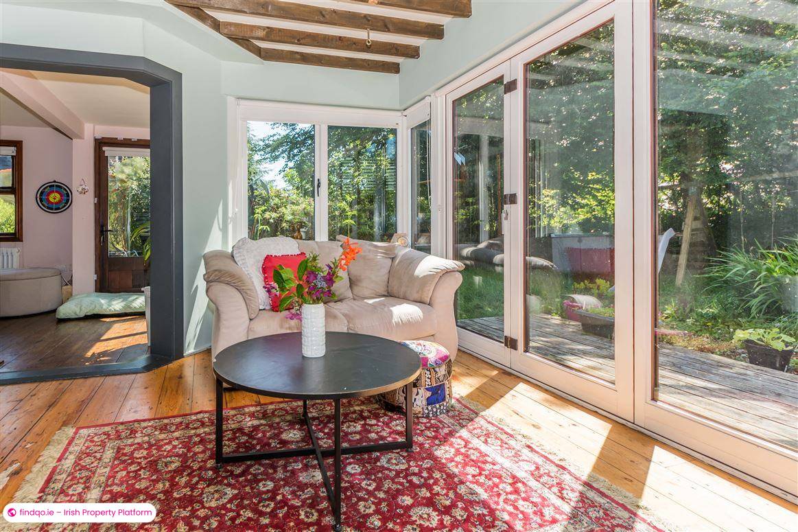 Semi-detached house for Sale in Schull, Cork