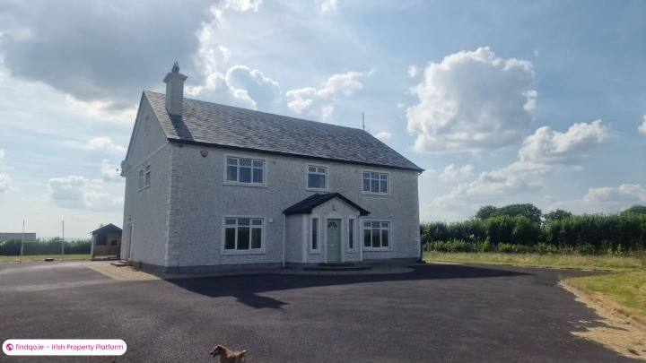 Detached house for Sale in Castlebar, Mayo