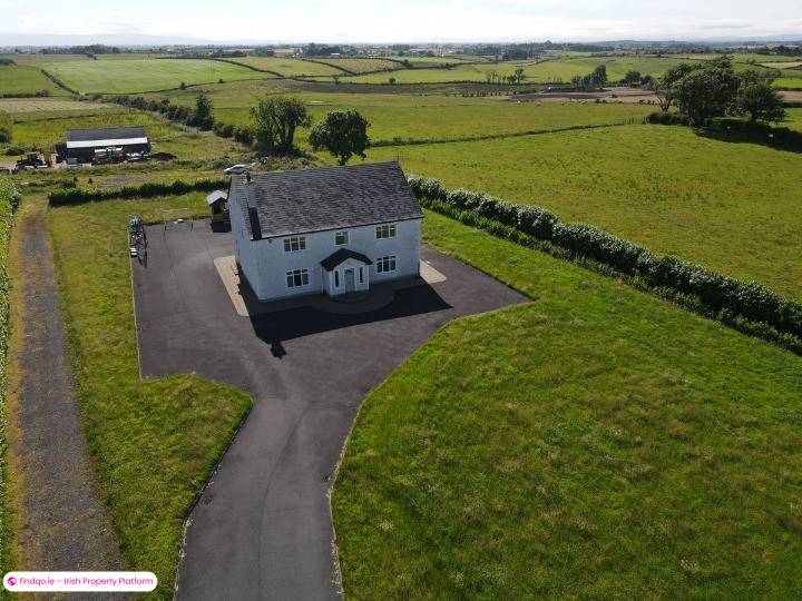 Detached house for Sale in Castlebar, Mayo