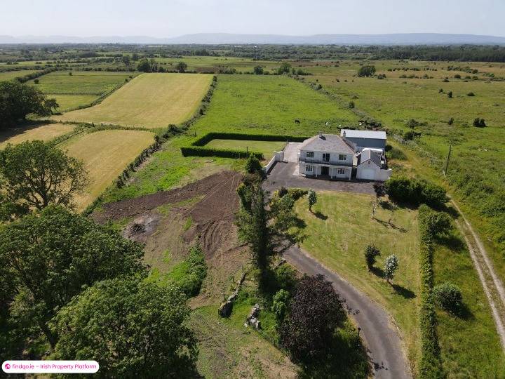 Detached house for Sale in Hollymount, Mayo