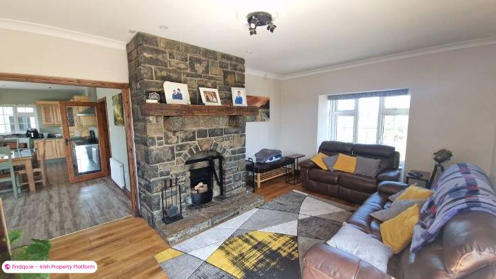 Detached house for Sale in Hollymount, Mayo