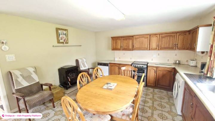 Detached house for Sale in Castlerea, Roscommon