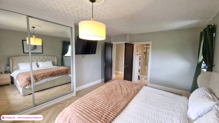Detached house for Sale in Ballyhaunis, Mayo