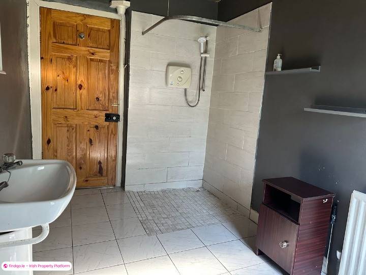 Detached house for Sale in Leggah, Longford
