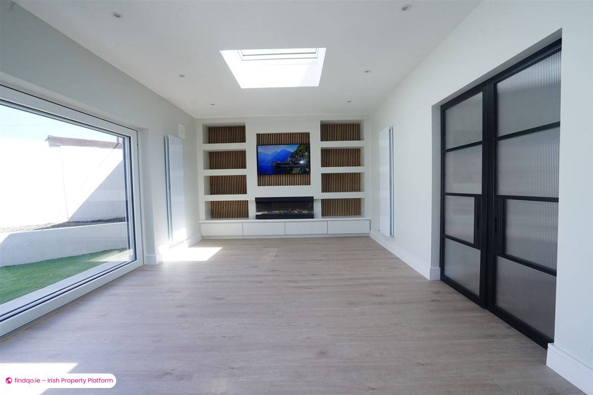 Detached house for Sale in Waterford City Centre, Waterford
