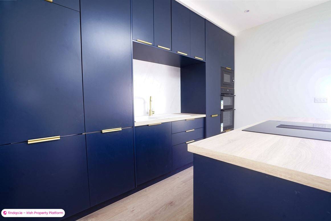 Detached house for Sale in Waterford City Centre, Waterford