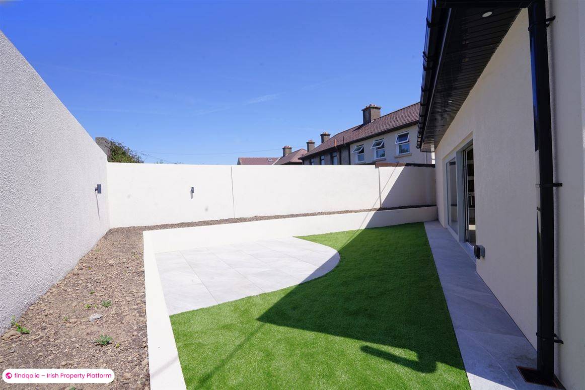 Detached house for Sale in Waterford City Centre, Waterford