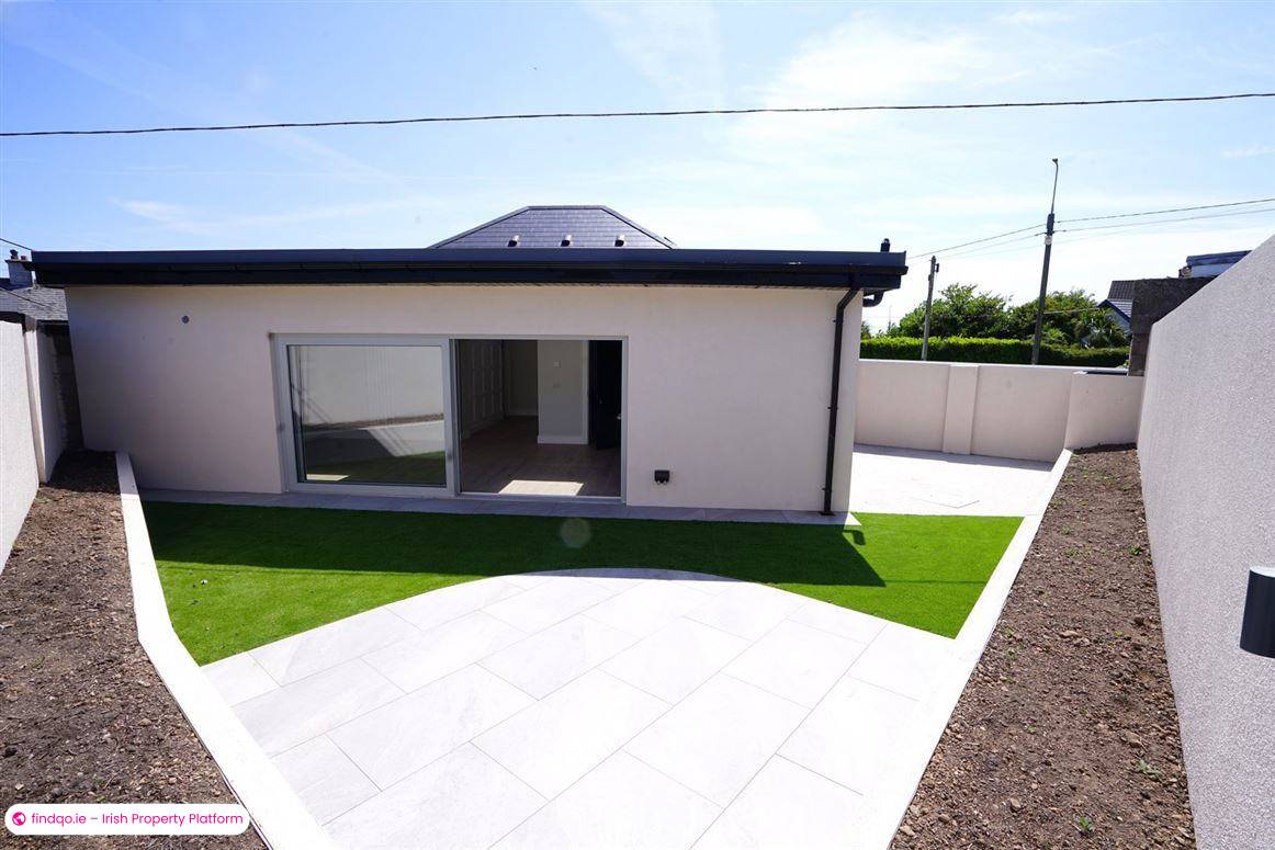 Detached house for Sale in Waterford City Centre, Waterford