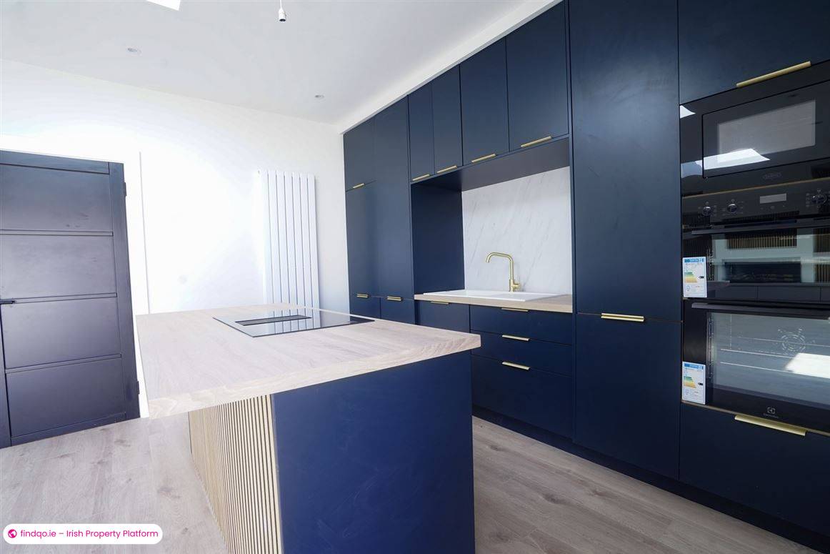 Detached house for Sale in Waterford City Centre, Waterford