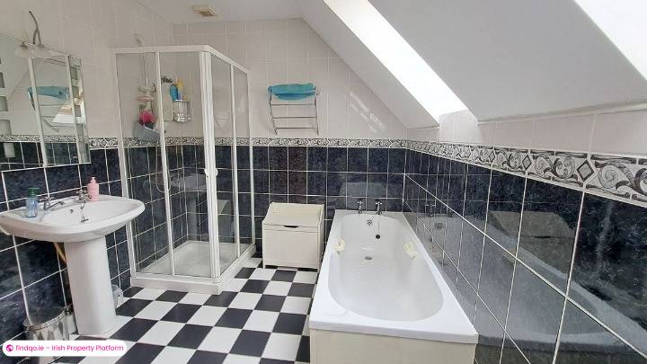 Detached house for Sale in Mitchelstown, Cork