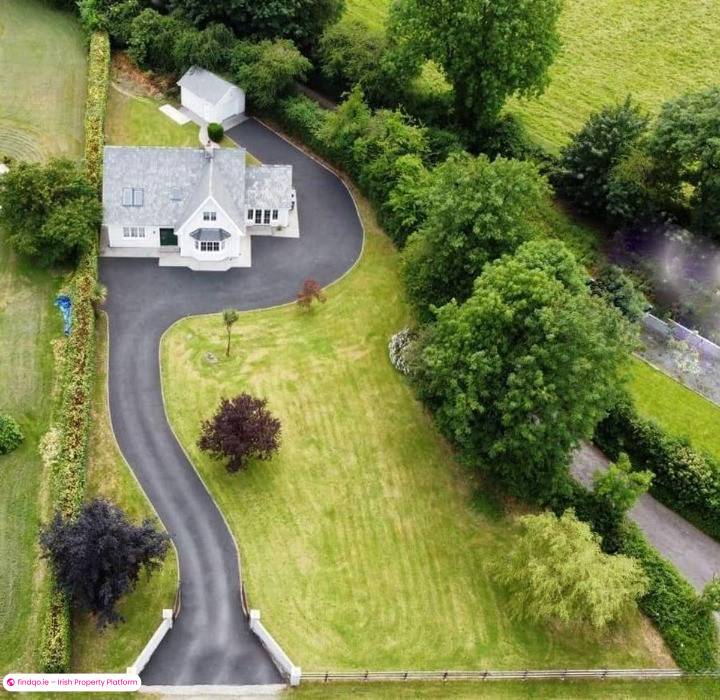 Detached house for Sale in Mitchelstown, Cork