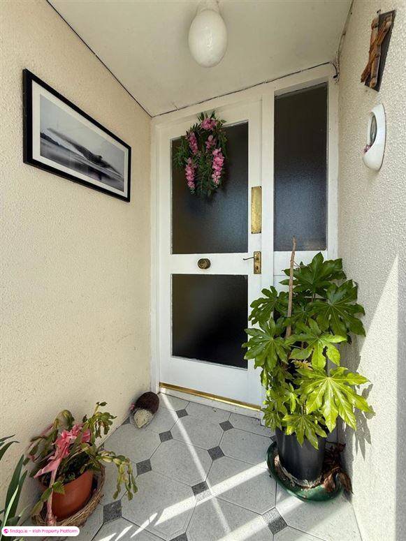 Detached house for Sale in Ballaghaderreen, Roscommon