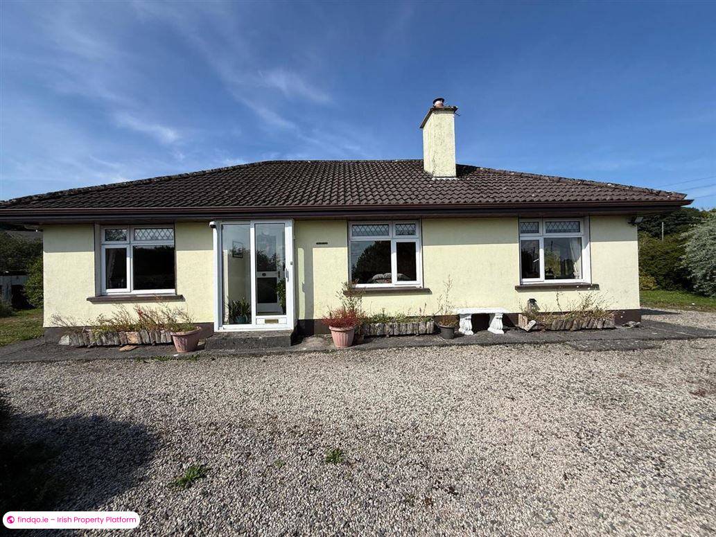 Detached house for Sale in Ballaghaderreen, Roscommon