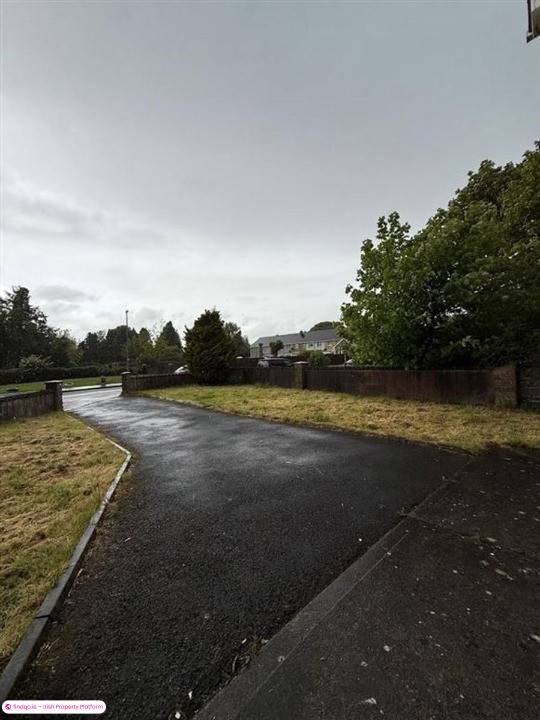 Detached house for Sale in Castlerea, Roscommon