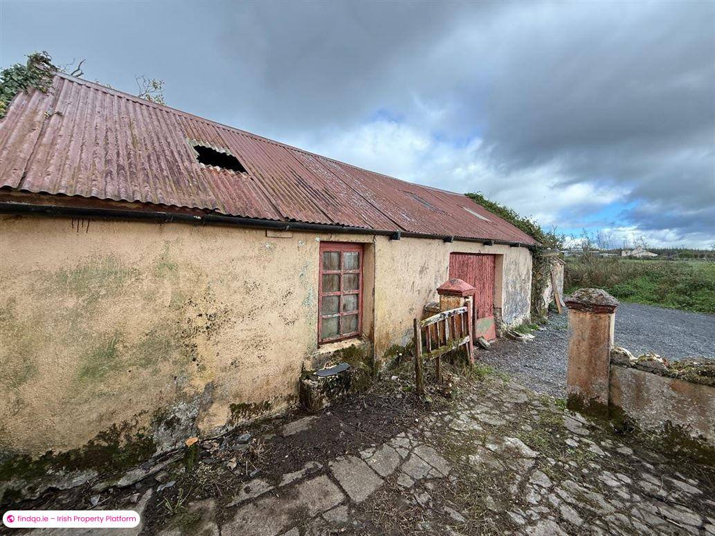 Detached house for Sale in Castlerea, Roscommon
