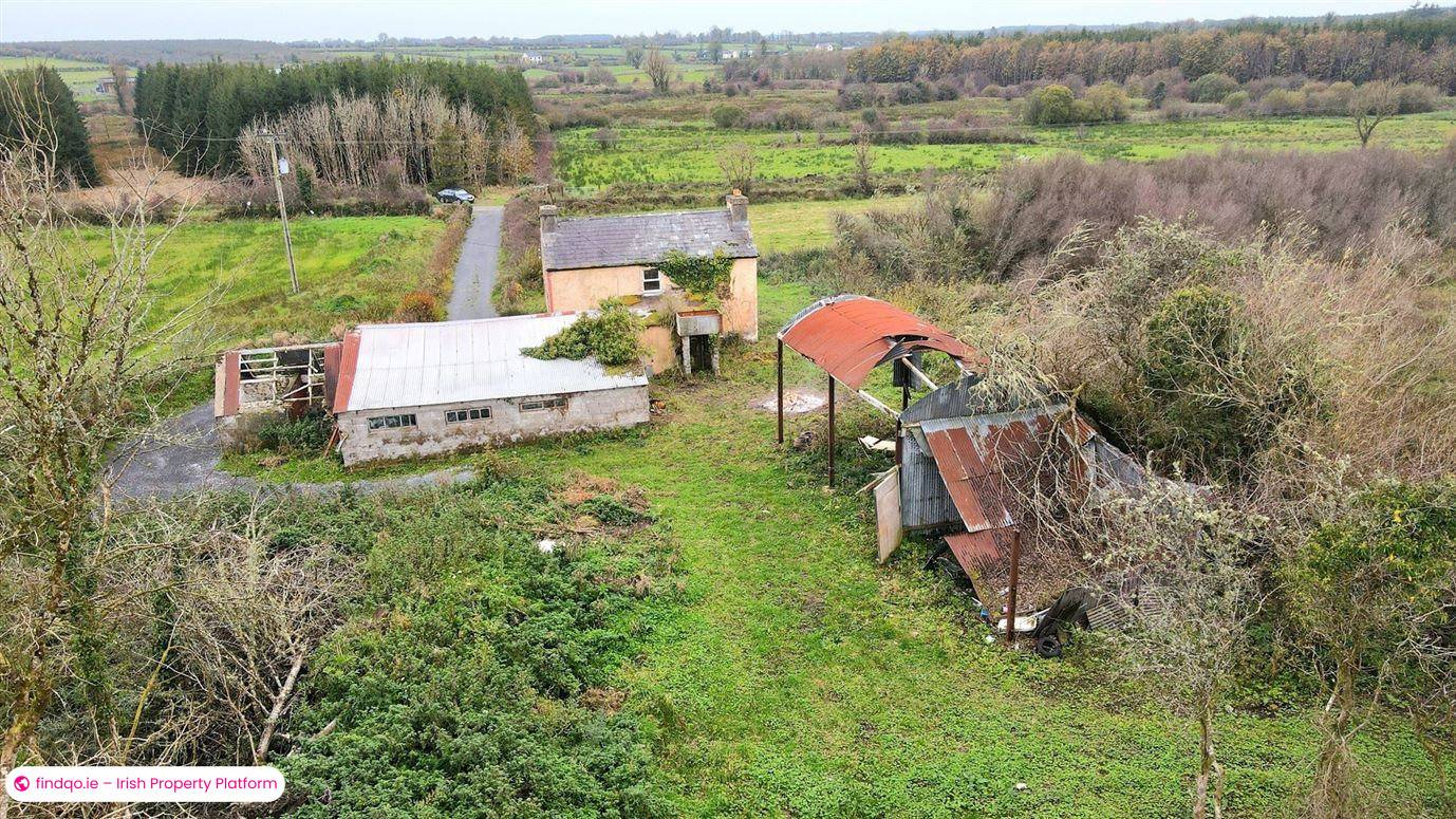 Detached house for Sale in Castlerea, Roscommon