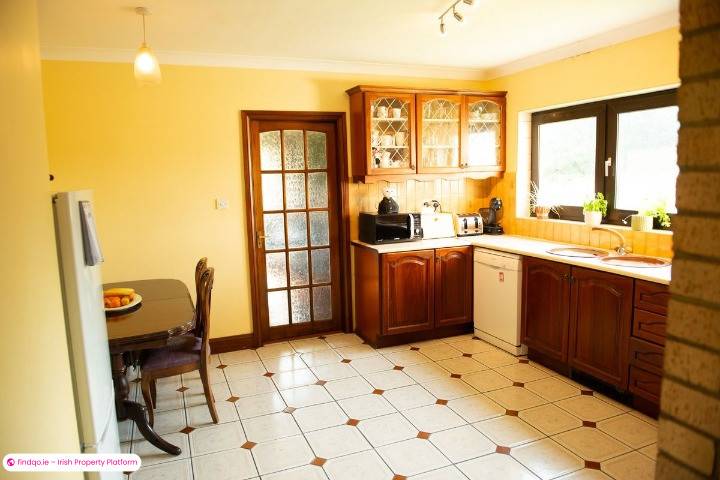 Detached house for Sale in Glanmire, Cork