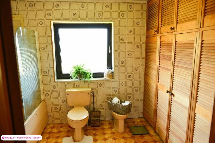 Detached house for Sale in Glanmire, Cork