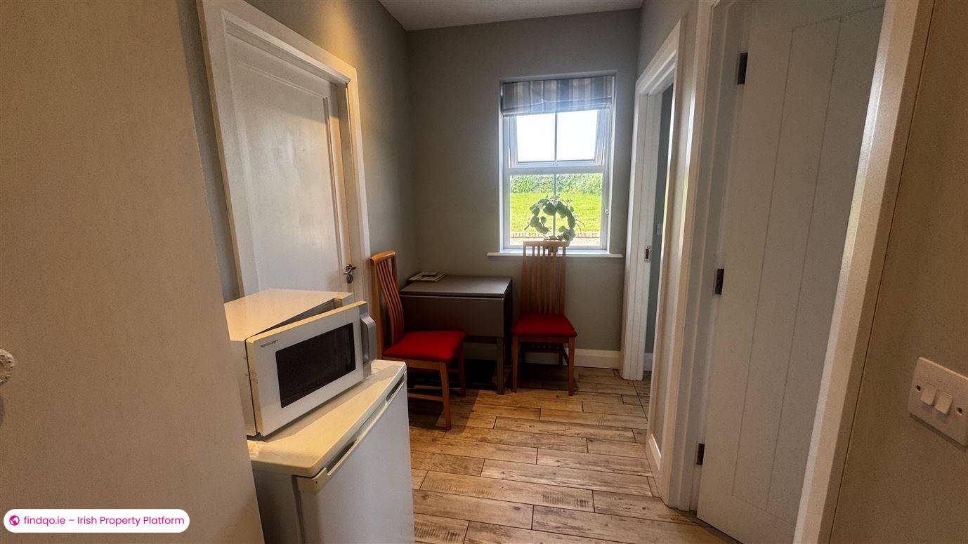 1 Bedroom Apartment for Rent in Rosenallis, Laois