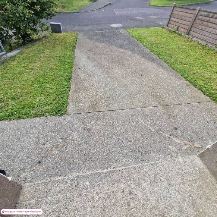 Semi-detached house for Sale in Bantry, Cork