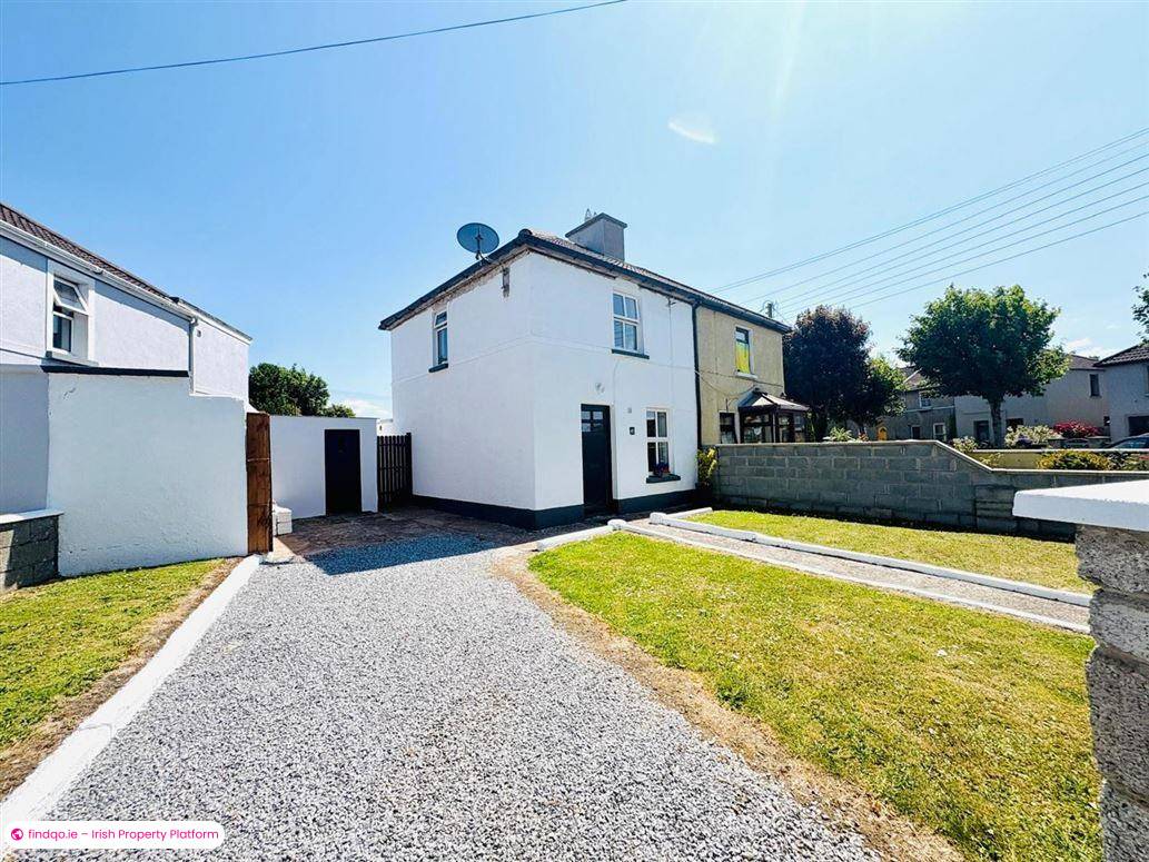 Semi-detached house for Sale in Tralee, Kerry