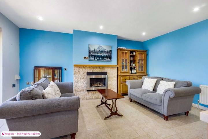 Semi-detached house for Sale in Carlingford, Louth