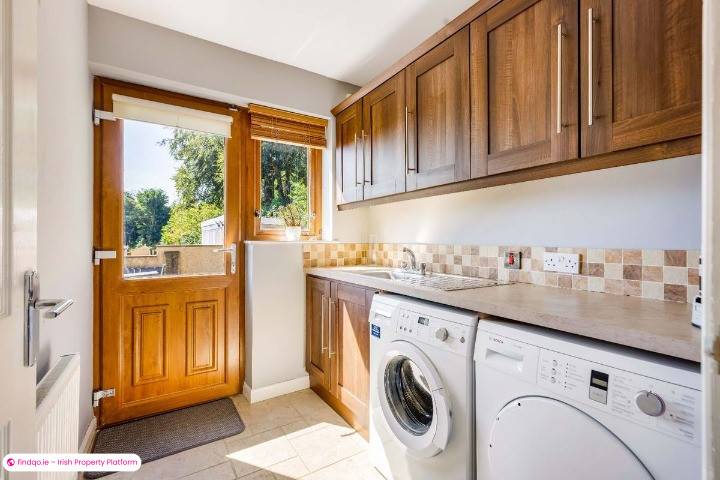 Semi-detached house for Sale in Carlingford, Louth