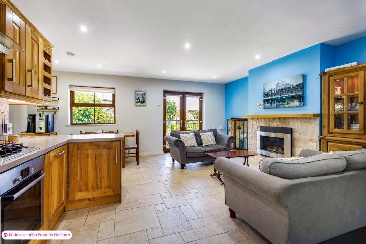 Semi-detached house for Sale in Carlingford, Louth