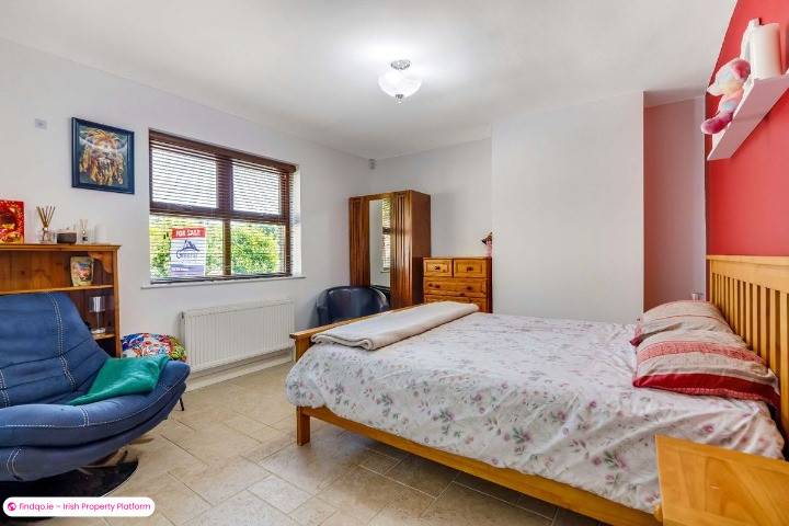 Semi-detached house for Sale in Carlingford, Louth