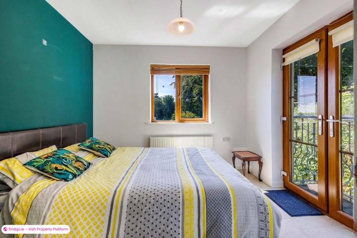 Semi-detached house for Sale in Carlingford, Louth