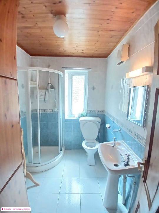 Detached house for Sale in Beaufort, Kerry