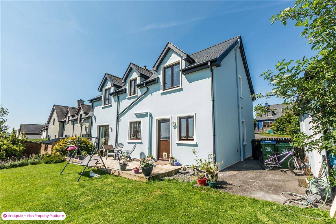 Detached house for Sale in Schull, Cork