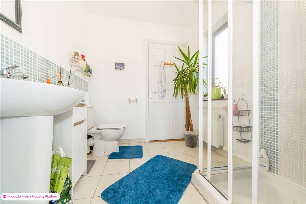 Detached house for Sale in Schull, Cork