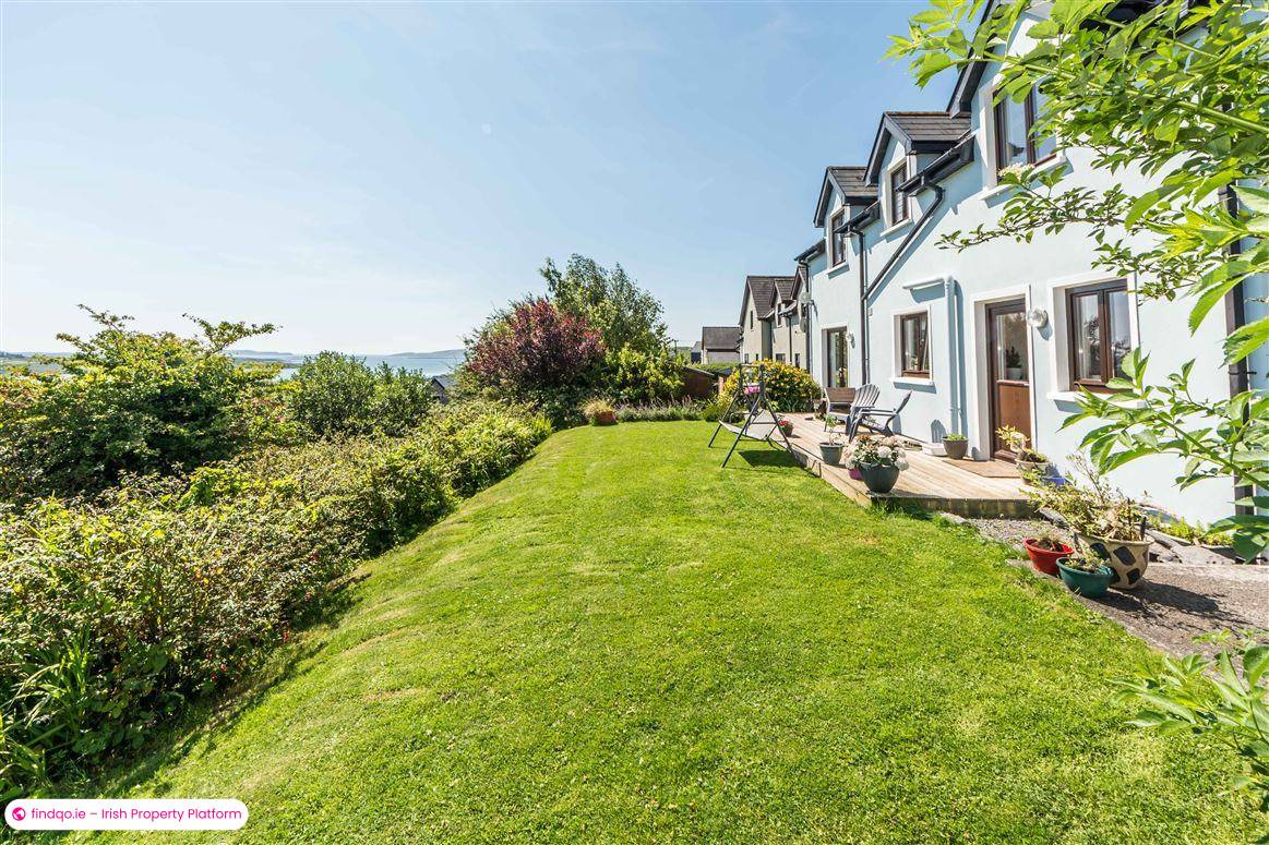 Detached house for Sale in Schull, Cork