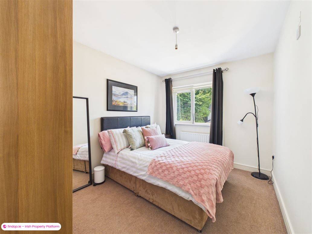 Semi-detached house for Sale in Leixlip, Kildare