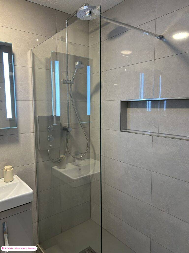 2 Bedroom House for Rent in Dun Laoghaire, Dublin (County)