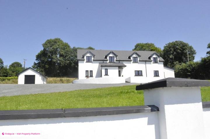 Detached house for Sale in Loughduff, Cavan