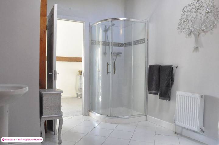 Detached house for Sale in Loughduff, Cavan
