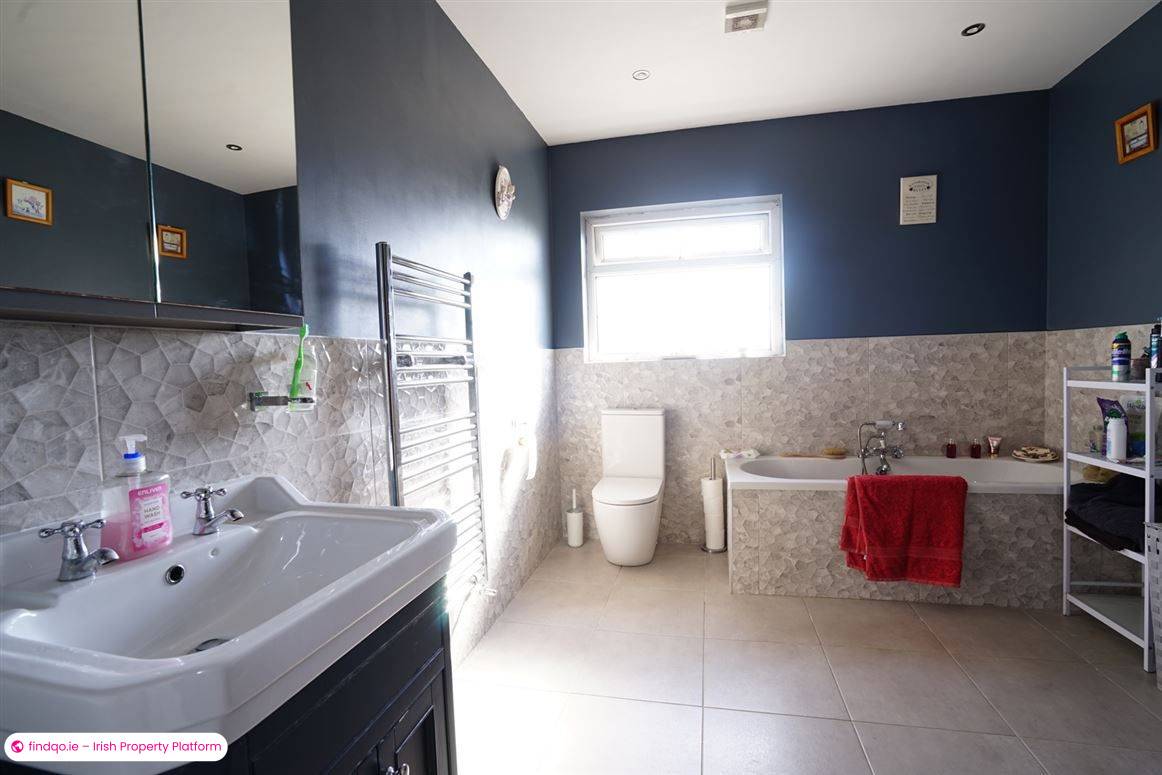 Detached house for Sale in Clohernagh, Waterford