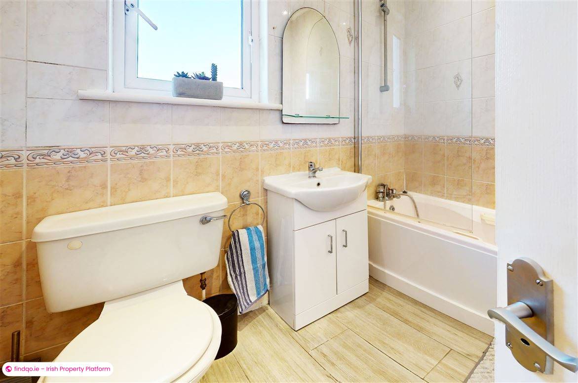 Semi-detached house for Sale in Skerries, Dublin (County)